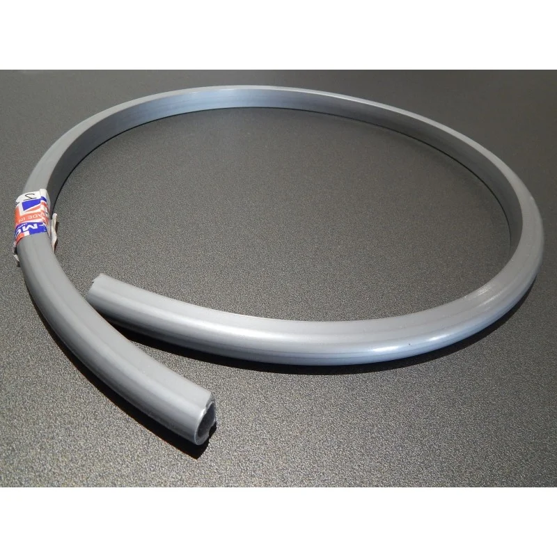 Különleges ajánlat Tuyau de Ventilation (Partie Garde-Boue) pour Triumph T140