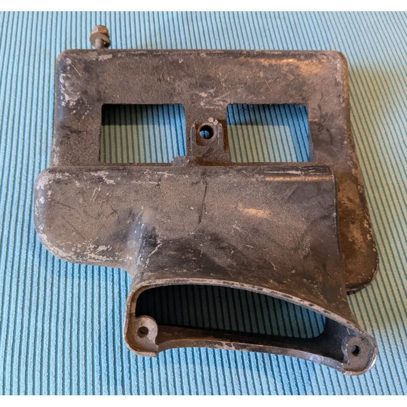 Boîtier du Filtre à Air d‘Occasion Côté Gauche Triumph T140 1973-78 Legjobb ár