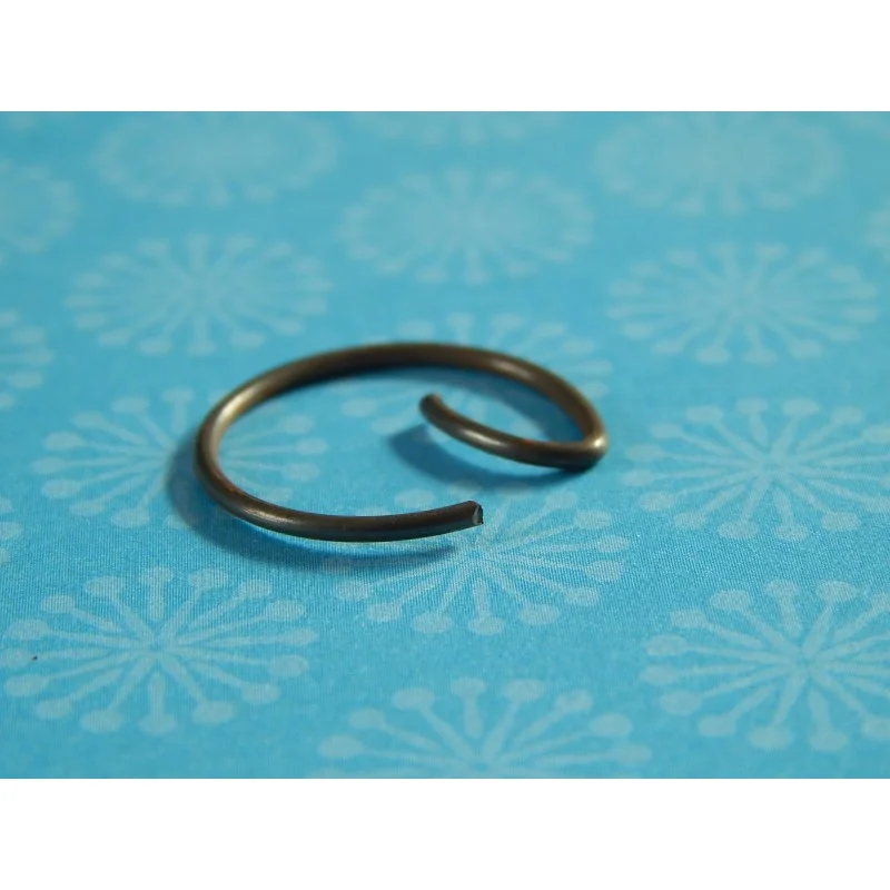 Circlips d‘Axe de Piston TRIUMPH 500 et 650 Különleges ajánlat