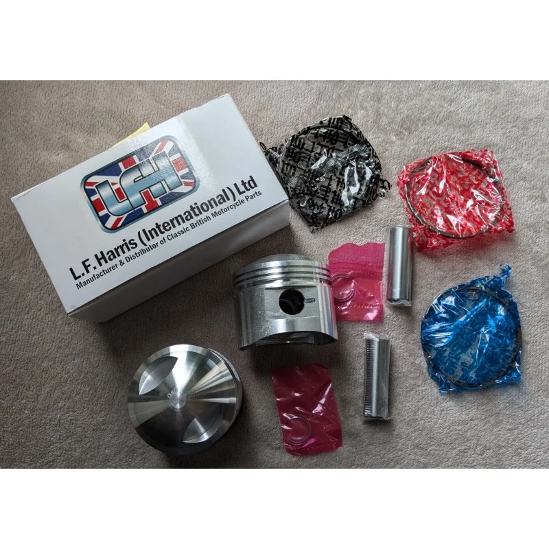 Jeu de Pistons Complet avec Segments et Axes Triumph T140 76mm + 0.040 Végkiárusítás