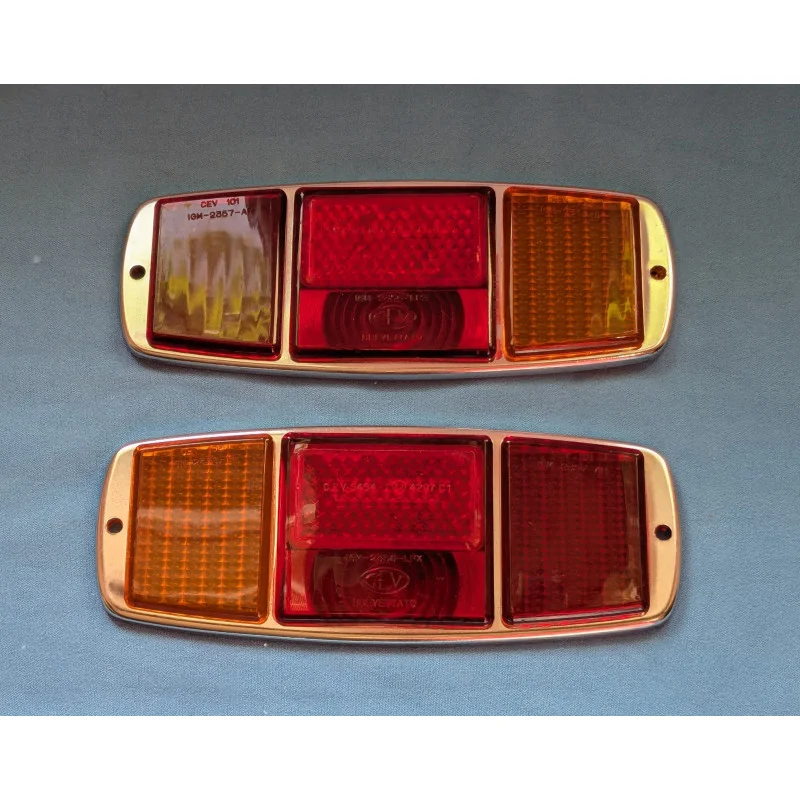 Ne maradj le Cabochons de Feux Arrière CEV Pour Triporteur Lambretta Innocenti Lambro (Paire)