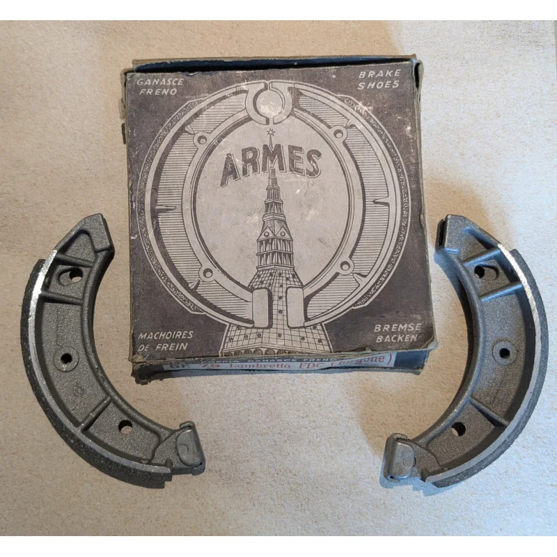 Kiárusítás Mâchoires de Frein Triporteur Lambretta FDC Neuf d‘Époque