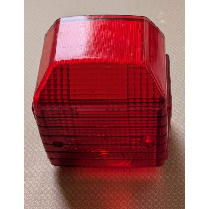 Cabochon pour Feu Arrière CEV Tipo 210 Csak ma