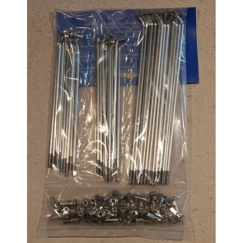 Jeu de 40 Rayons et Écrous en Inox pour Roue Arrière 18 Pouces Moyeu Conique BSA et Triumph Végkiárusítás