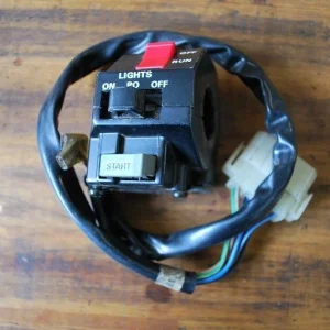 Commodo droit Yamaha 750 FZ 1985-1988 (2MG et 1FN) (1FM839730100 ou 1FM839730000) Alacsony ár